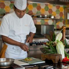 Отель Four Seasons Resort Bali at Jimbaran Bay гостиничный бар