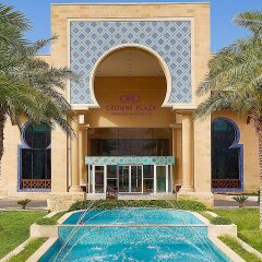 Отель Crowne Plaza Jordan Dead Sea Resort & Spa Иордания, Сваймех - отзывы, цены и фото номеров - забронировать отель Crowne Plaza Jordan Dead Sea Resort & Spa онлайн бассейн фото 3