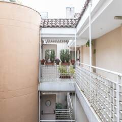 Отель Malasaña Residence by Allo Maisons интерьер отеля