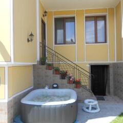 Отель Guest House Tsenovi бассейн