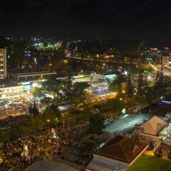 Hoang Minh Chau Hotel Далат парковка