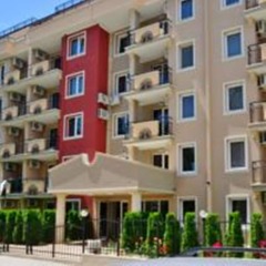 Апартаменты VIP Zone Apartments вид на фасад фото 2