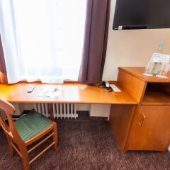 Отель Novum Hotel Ahl Meerkatzen Köln Altstadt Германия, Кёльн - 4 отзыва об отеле, цены и фото номеров - забронировать отель Novum Hotel Ahl Meerkatzen Köln Altstadt онлайн удобства в номере