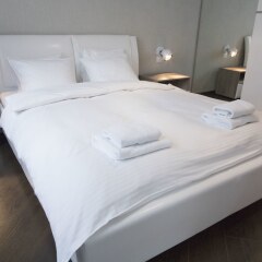Отель Apartament Moniuszki by Your Freedom Польша, Варшава - отзывы, цены и фото номеров - забронировать отель Apartament Moniuszki by Your Freedom онлайн комната для гостей фото 3