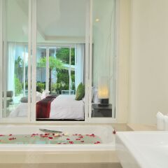 Отель The Palmery Resort and Spa Таиланд, Пхукет - 2 отзыва об отеле, цены и фото номеров - забронировать отель The Palmery Resort and Spa онлайн ванная фото 2
