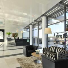 Отель West All Suite Boutique Tel Aviv интерьер отеля