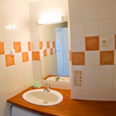Отель Hôtel Comte de Nice ванная фото 2