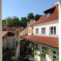 Отель PVH Charming Flats Vlasska Чехия, Прага - отзывы, цены и фото номеров - забронировать отель PVH Charming Flats Vlasska онлайн фото 2