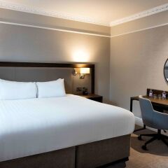 Отель Hilton Edinburgh Carlton комната для гостей фото 10