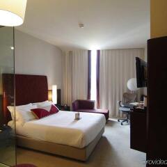 Hi Hotel Bari Бари комната для гостей фото 2