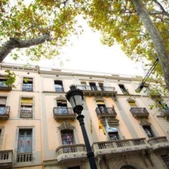 Отель Hostal Benidorm Барселона