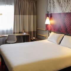 Отель ibis London Excel Docklands Великобритания, Лондон - отзывы, цены и фото номеров - забронировать отель ibis London Excel Docklands онлайн комната для гостей фото 4