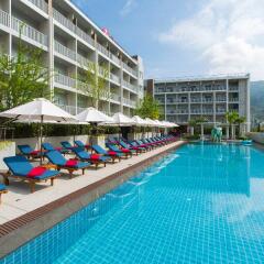 Отель Ramada by Wyndham Phuket Deevana Patong бассейн фото 5