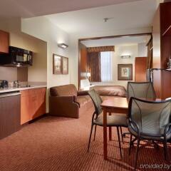 Laundry facilities - Picture of Club Quarters Hotel Rittenhouse Square,  Philadelphia - Tripadvisor