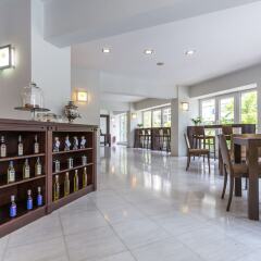 Astoria Hotel Салоники развлечения