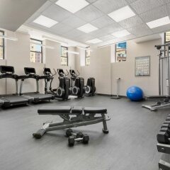 Отель Renaissance New York Hotel 57 США, Нью-Йорк - отзывы, цены и фото номеров - забронировать отель Renaissance New York Hotel 57 онлайн фитнесс-зал
