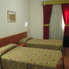 Hotel Avenida de Canarias комната для гостей фото 12