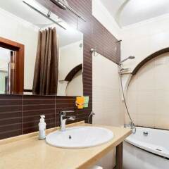 Home-Hotel Spasskaya 25-17 Киев
