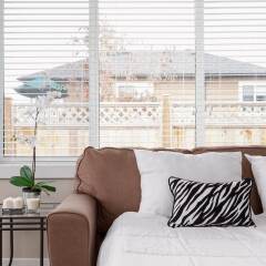 Отель Private and Cozy 2bdr 2BA Home in Kitsilano Канада, Ванкувер - отзывы, цены и фото номеров - забронировать отель Private and Cozy 2bdr 2BA Home in Kitsilano онлайн комната для гостей фото 2