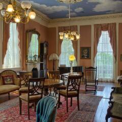 Отель Corners Mansion Inn- A Bed & Breakfast фото 2