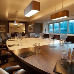 Pullman Dubai Jumeirah Lakes Towers - Hotel and Residence фото 9