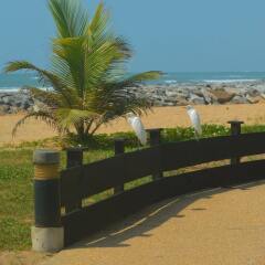 Отель Elmina Bay Resort пляж фото 2