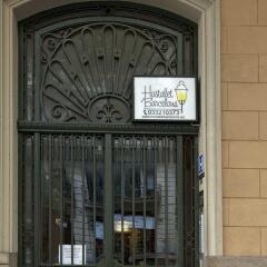 Отель Hostalet de Barcelona Испания, Барселона - 3 отзыва об отеле, цены и фото номеров - забронировать отель Hostalet de Barcelona онлайн вид на фасад