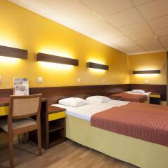 Pirita Marina Hotel & Spa сейф в номере