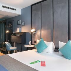 Отель Quality Hotel & Suites Bercy Bibliothèque by HappyCulture Франция, Париж - 3 отзыва об отеле, цены и фото номеров - забронировать отель Quality Hotel & Suites Bercy Bibliothèque by HappyCulture онлайн удобства в номере фото 2