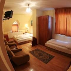 Hotel Bara Budapest in Budapest, Hungary from 82$, photos, reviews - zenhotels.com guestroom