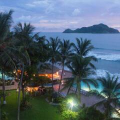 Отель The Palms Resort of Mazatlan пляж фото 2
