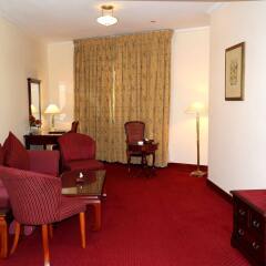 York International Hotel комната для гостей