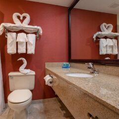 Отель Holiday Inn Express Stony Brook ванная фото 2