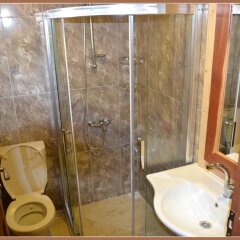 Отель Kidrak Motel Фаралья ванная