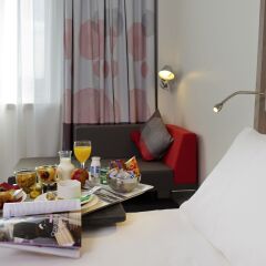 Отель Novotel Brussels Airport Бельгия, Диегем - 1 отзыв об отеле, цены и фото номеров - забронировать отель Novotel Brussels Airport онлайн фото 3