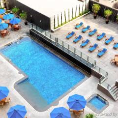 Отель Grand Mercure Singapore Roxy бассейн фото 2