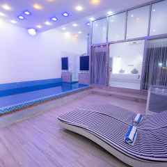 Отель VIlla Thawthisa бассейн