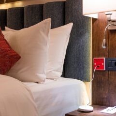 Ramada Hotel & Suites by Wyndham Yerevan in Yerevan, Armenia from 81$, photos, reviews - zenhotels.com guestroom photo 3