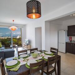 Отель Palm Village Villas Кипр, Протарас - отзывы, цены и фото номеров - забронировать отель Palm Village Villas онлайн комната для гостей фото 3