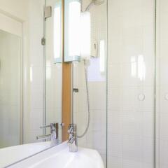 Отель Ibis Marseille Centre Gare Saint Charles ванная