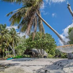 Отель Le Coconut Lodge спортивное сооружение