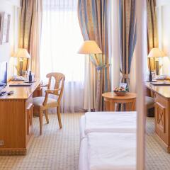 Отель Domicil Berlin By Golden Tulip Германия, Берлин - 3 отзыва об отеле, цены и фото номеров - забронировать отель Domicil Berlin By Golden Tulip онлайн комната для гостей фото 3