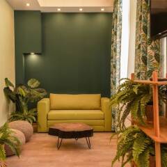 Отель FM Luxury 1-BDR Apartment - Sofia Dream Jungle Болгария, София - отзывы, цены и фото номеров - забронировать отель FM Luxury 1-BDR Apartment - Sofia Dream Jungle онлайн интерьер отеля