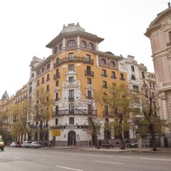 Отель NH Alonso Martínez городской автобус
