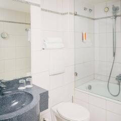 Отель Vienna House Easy Trier ванная