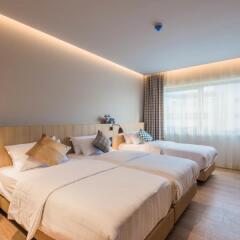 Urban Lodge Hotel 4* Стандартный номер с различными типами кроватей фото 3