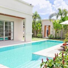 Отель Diamond Villa Jacuzzi 2Bed No.301 бассейн