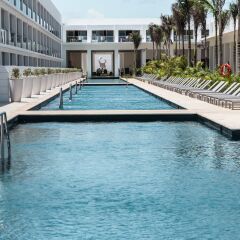 Отель Platinum Yucatan Princess Adults Only - Todo Incluido бассейн