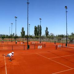 Отель Algodon Wine Estates and Champions Club Аргентина, Сан-Рафаэль - отзывы, цены и фото номеров - забронировать отель Algodon Wine Estates and Champions Club онлайн спортивное сооружение