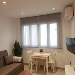 Отель Apartamento Chueca - Plaza Pedro Zerolo Испания, Мадрид - отзывы, цены и фото номеров - забронировать отель Apartamento Chueca - Plaza Pedro Zerolo онлайн комната для гостей фото 4